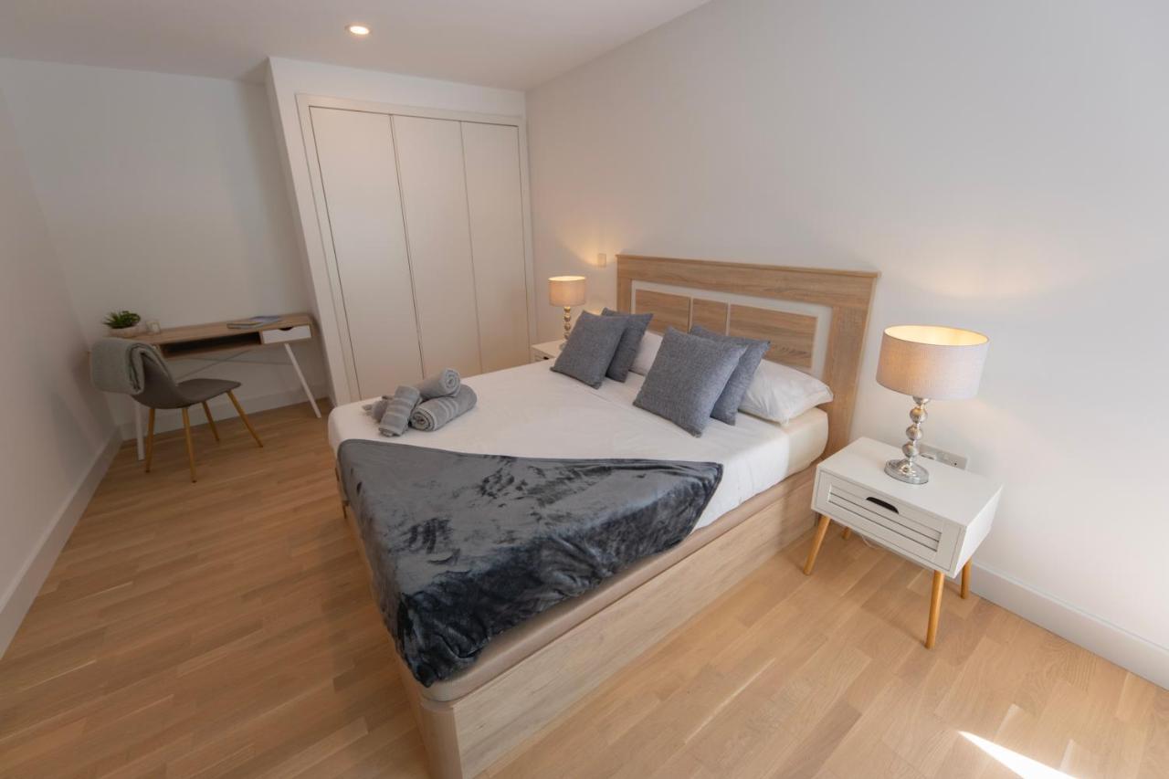 Brand New Luxury 1 Bed 2 Bath Apartment - Spa & Pool Gibraltar Luaran gambar